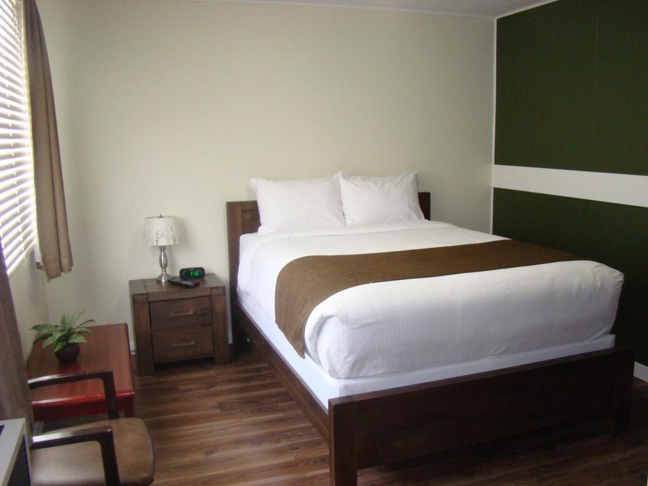Paddock Motel